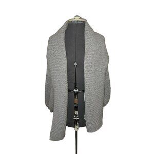 Hinge Grey Knit Cardigan Sweater Size M‎ Cozy & Stylish Womens Wear